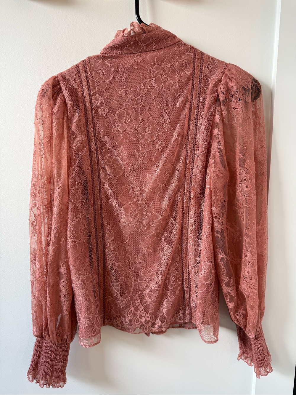 ALICE + OLIVIA Eugenia Lace Handkerchief Blouse size small $256 NEW - Picture 11 of 12